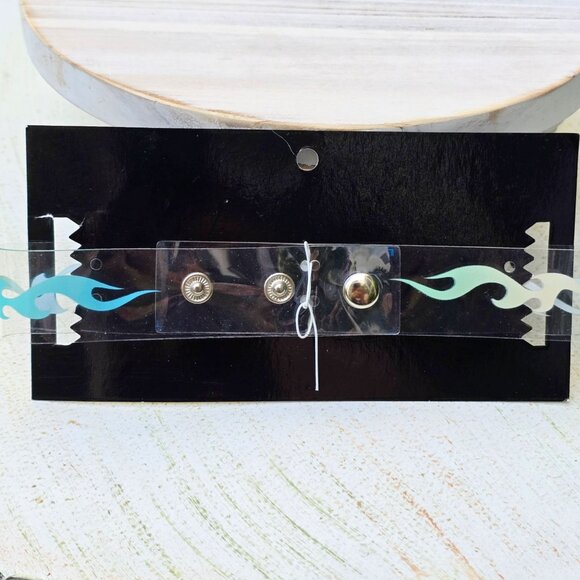 Dolls Kill ✦ Aurora Gradient Flame Choker ✦ Clear Vinyl Adjustable Snap NWT - Picture 5 of 7